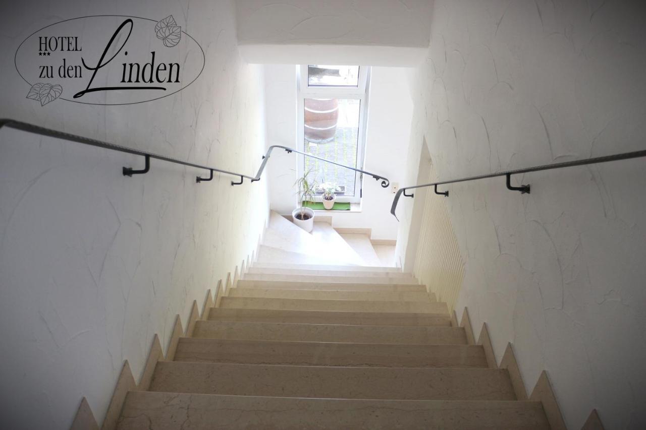 Hotel Zu Den Linden Wachtberg ภายนอก รูปภาพ