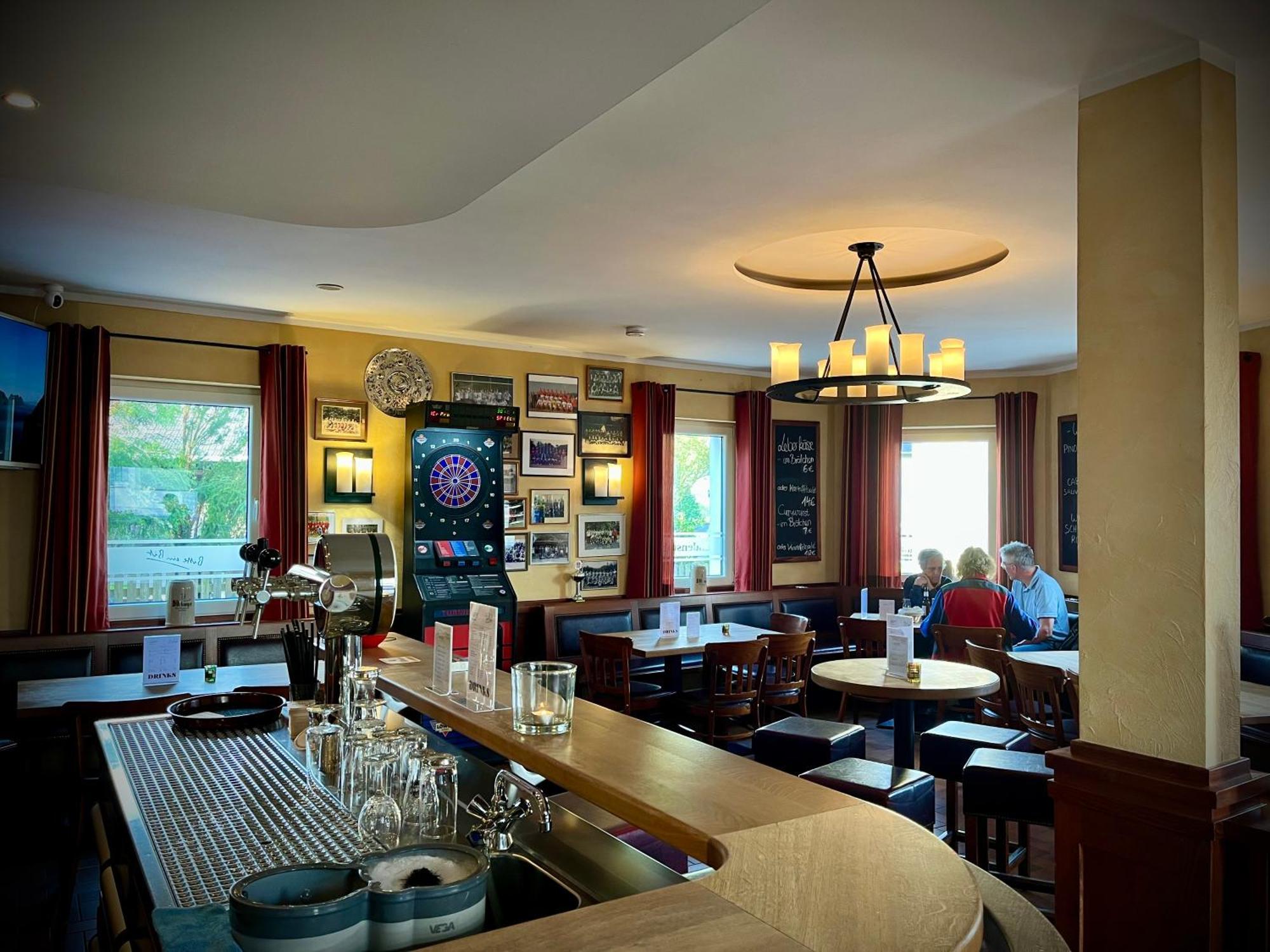 Hotel Zu Den Linden Wachtberg ภายนอก รูปภาพ