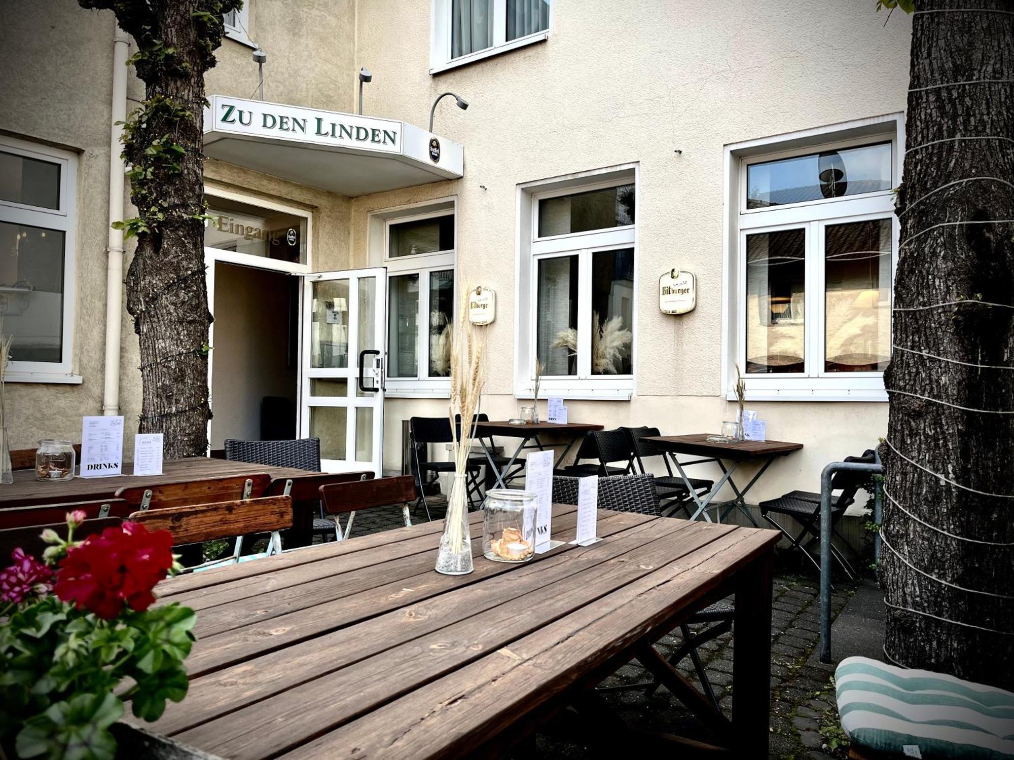 Hotel Zu Den Linden Wachtberg ภายนอก รูปภาพ